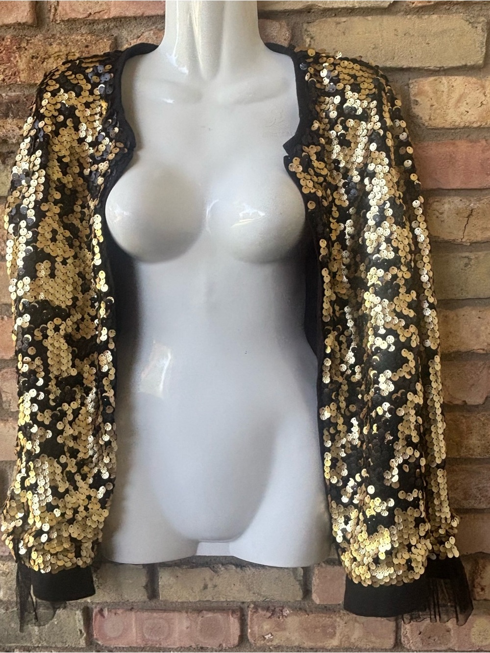 Size 14/16 art class Black and Gold Sequin Cardigan/Jacket